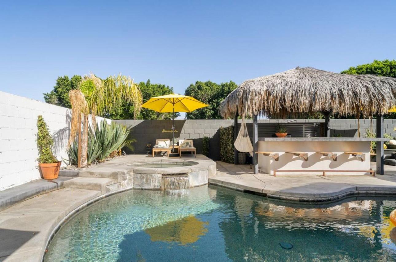 Desert Paradise Salt Water Pool & Spa 1 Mile To Coachella Fest Индиоу Екстериор снимка