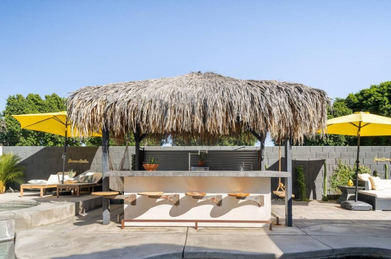 Desert Paradise Salt Water Pool & Spa 1 Mile To Coachella Fest Индиоу Екстериор снимка