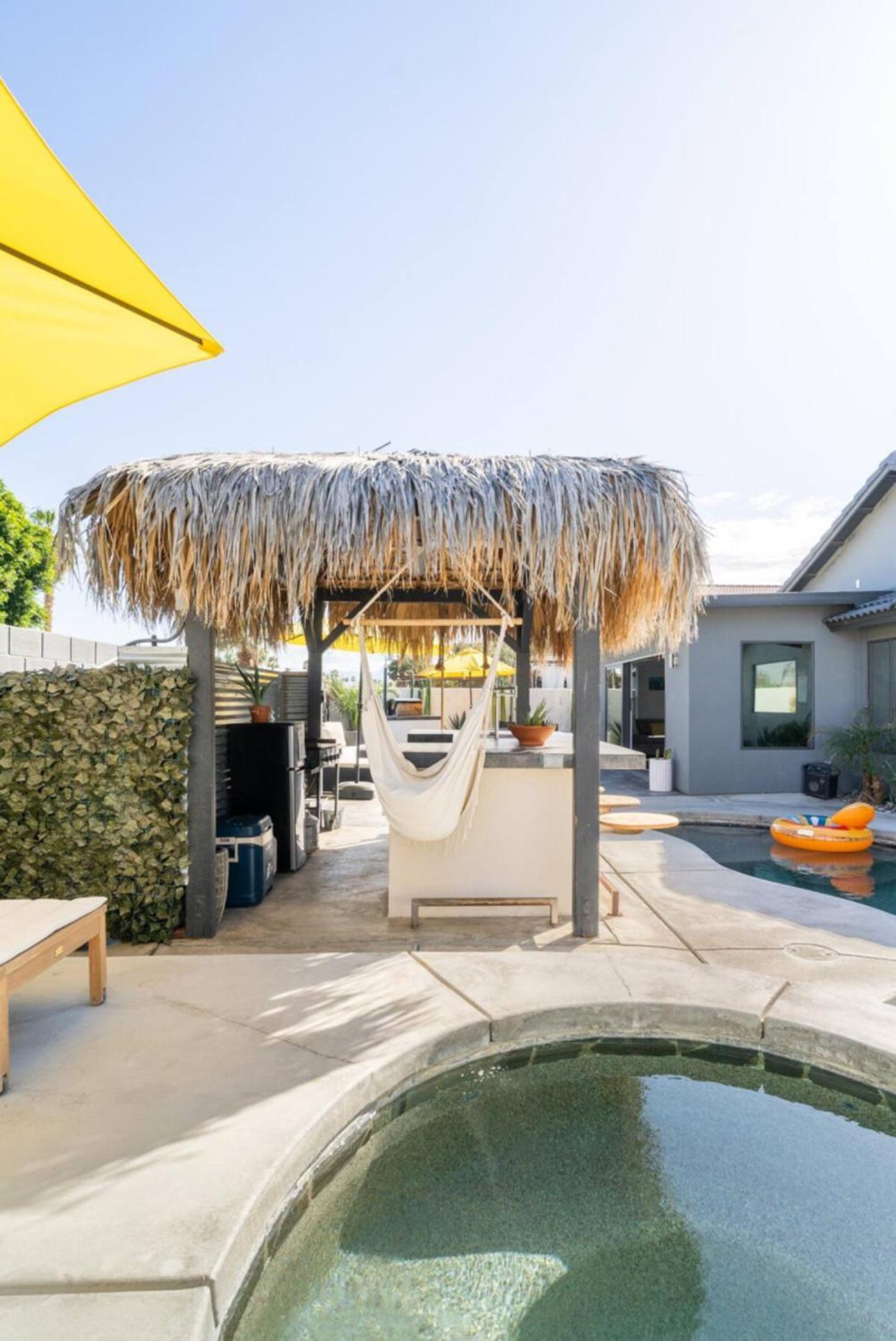 Desert Paradise Salt Water Pool & Spa 1 Mile To Coachella Fest Индиоу Екстериор снимка